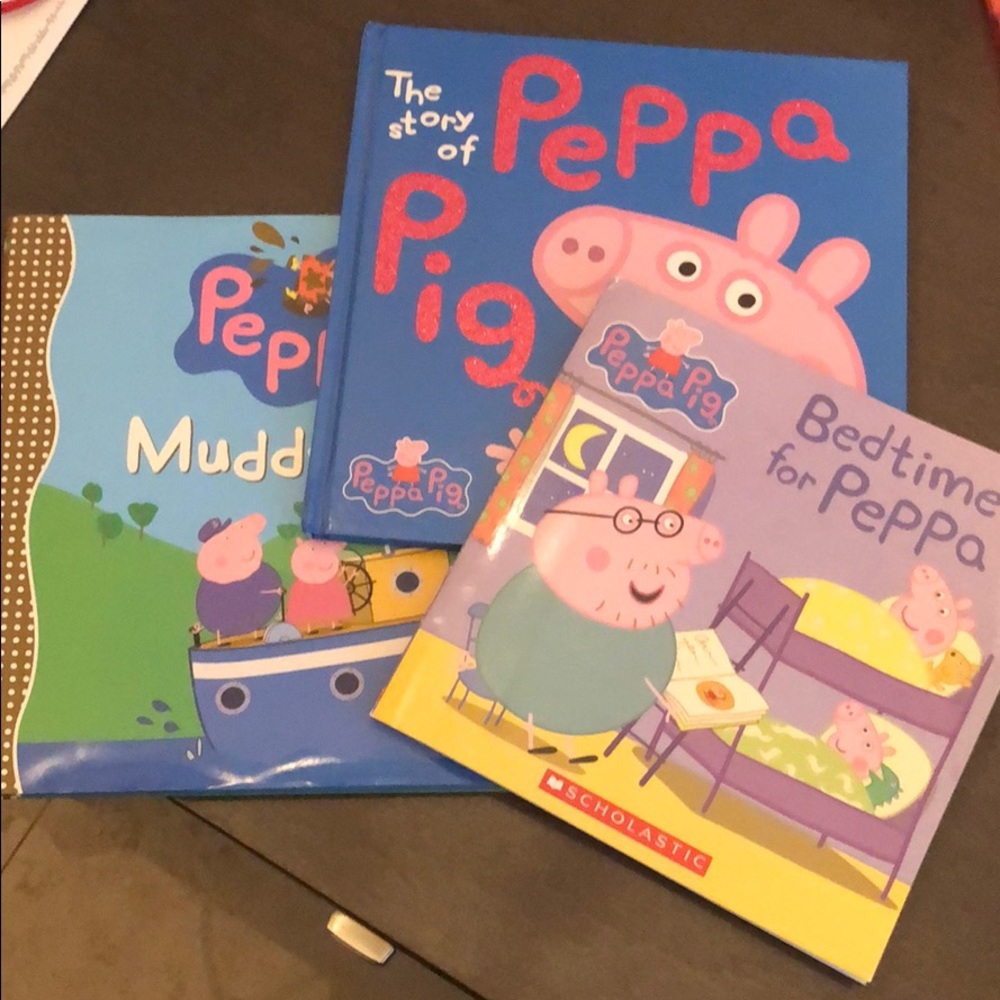 3 brand new Peppa Pig Books!!!